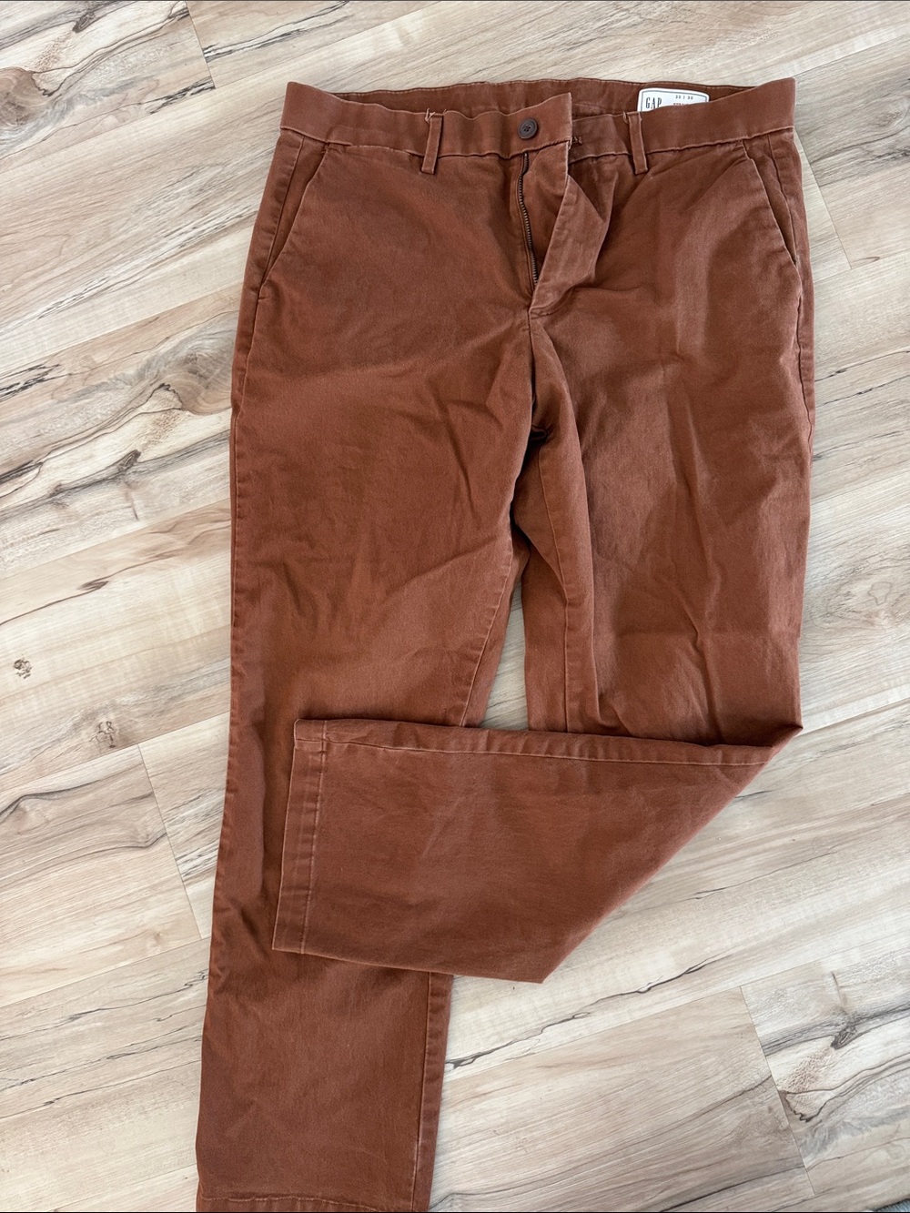 GAP Men's Rust Brown Chinos